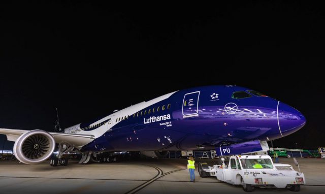 426-lufthansa-100-livery-2