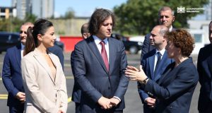 პრემიერი ბათუმის საერთაშორისო აეროპორტში განხორციელებულ და მიმდინარე ინფრასტრუქტურულ სამუშაოებს გაეცნო