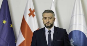 ლევან მოსეშვილი: ისტორიული დღეა ბათუმის აეროპორტი მემილიონე მგზავრს მოემსახურა