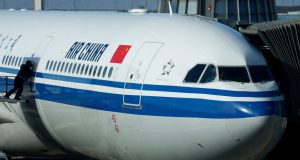 ჩინური ავიაკომპანიები აპროტესტებენ აშშ-ის გეგმას რუსეთის საჰაერო სივრცეში ფრენების აკრძალვის შესახებ