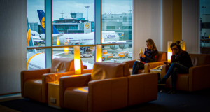 Lufthansa-ს პირველი კლასის ლაუნჯი 2025 წლის საუკეთესოდ დასახელდა: სტუმართმოყვარეობის სრული ტრანსფორმაცია