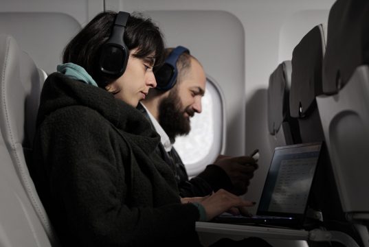 Saudia-მ უფასო მაღალსიჩქარიანი Wi-Fi-ით აღჭურვილი პირველი რეისი შეასრულა