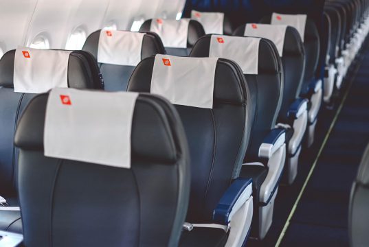 Georgian Airways ბორტგამცილებლის პოზიციაზე ვაკანსიას აცხადევს