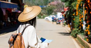 მარტო მოგზაურობისთვის საუკეთესო 10 გლობალური მიმართულება: