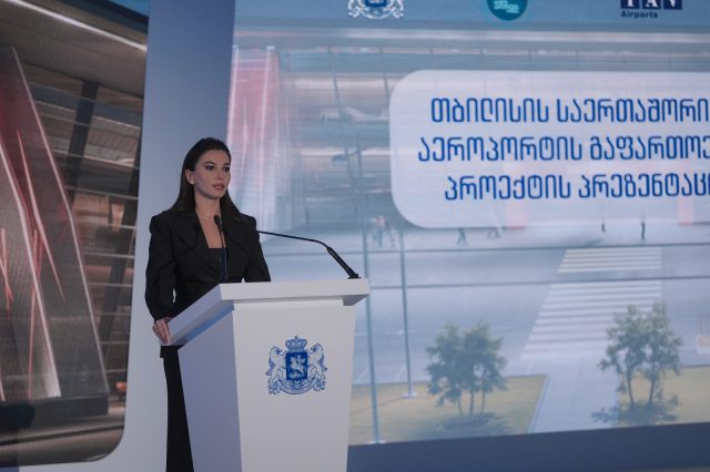 41aeef84-534d-4d22-98a1-ad48e0cc3e37