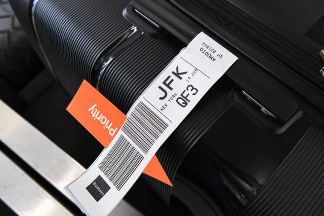 TAL-airport-luggage-tag-LUGGAGETAGSCAM1025-a516a1aba6e941a6a1dc57decd8b7576